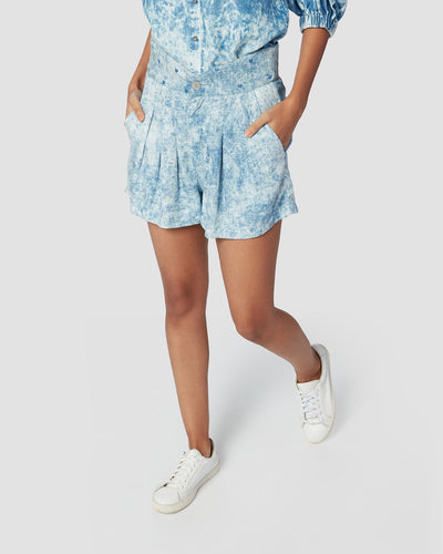 Pause Anytime Anywhere Pleated Denim Shorts Blue
